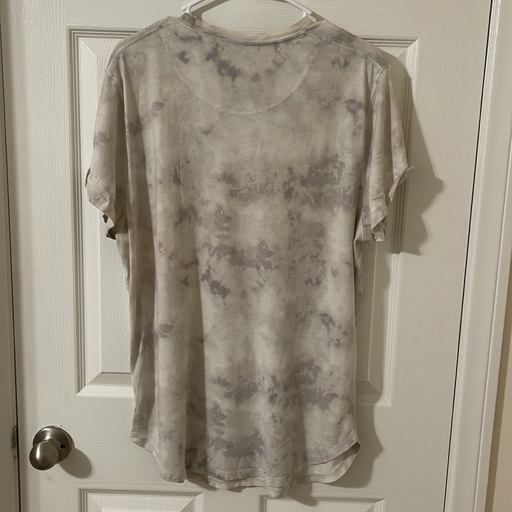 Hollister Mens Tie-dye Shirt White and Gray Purple - Picture 3 of 5